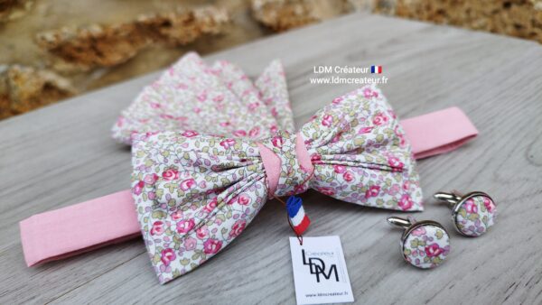 Boutons-de-manchettes-noeud-papillon-rose-liberty-fleur-mariage-Jonzac-élégance-LDM-Créateur